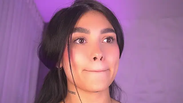 katy_rioss Chat XXX in diretta