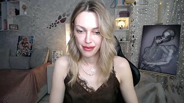 Chat XXX ao vivo de NickyAdamidi