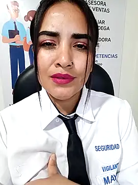 MAYE__13's Live XXX Chat