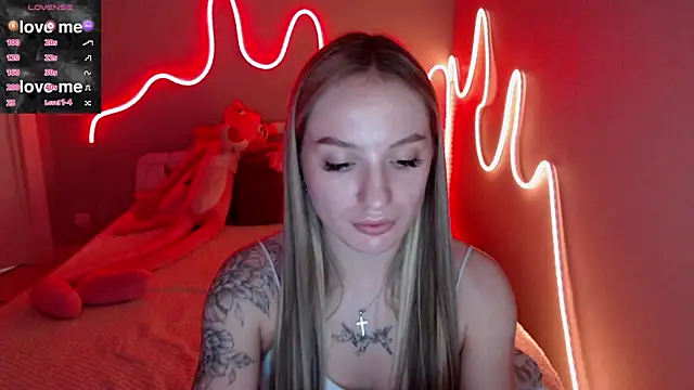 Show modela MirrraMisss na web-kameri
