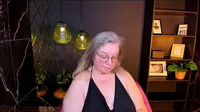 NataliMellow's Webcam Show