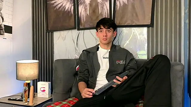 demian_hot99 webcam show