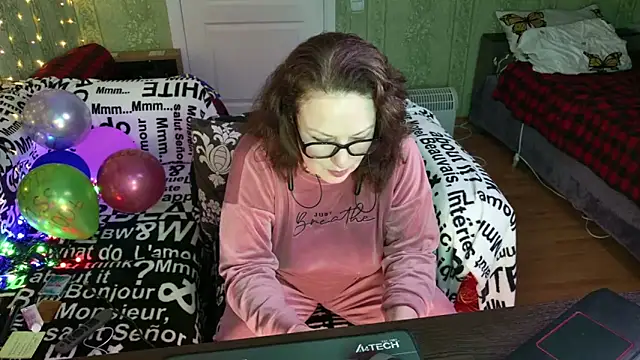 Živý XXX chat MarleneDietrich