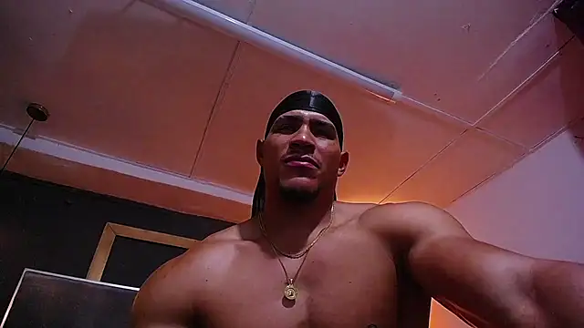 teddyfit19cmのライブXXXチャット