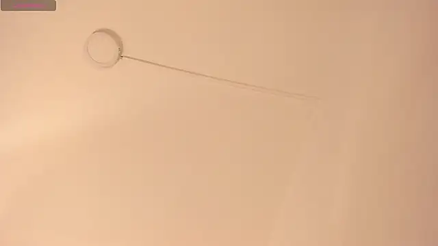 Oliviaa_Evans Show in webcam