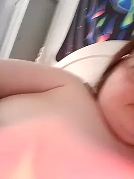 SexycurvyemilyyのライブXXXチャット