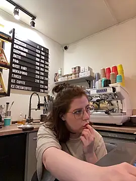 cinnabon_のライブXXXチャット