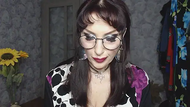 Aziza1 Webcamshow