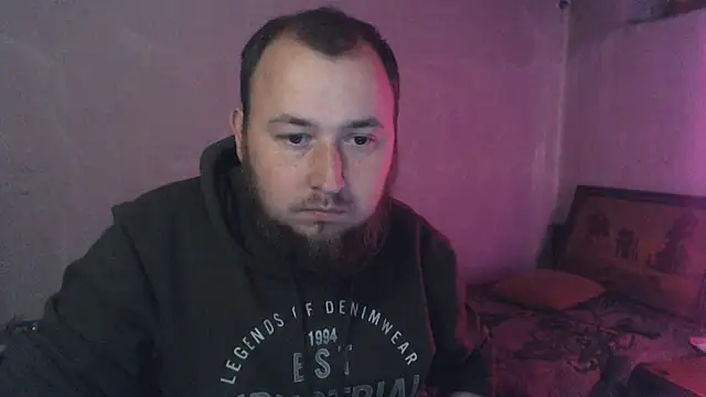 BIG-COCK-OMG 网络视讯表演