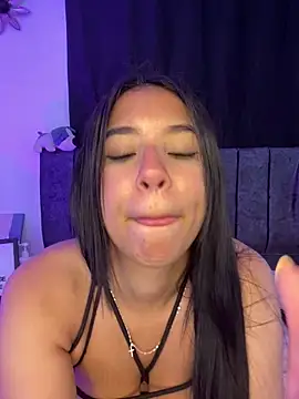 Alana_mitchell18: απευθείας συνομιλία ΧΧΧ