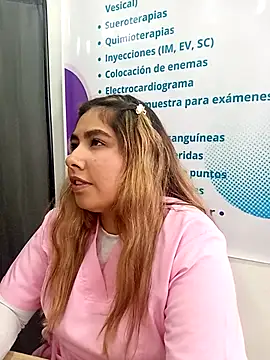 _Susy-Office1's Live XXX Chat