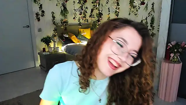 SereneFlame's Live XXX Chat