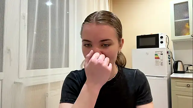 doana_bebriti Chat XXX live