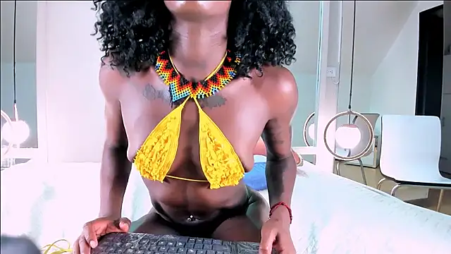 Zhayabarkas – webcam-show