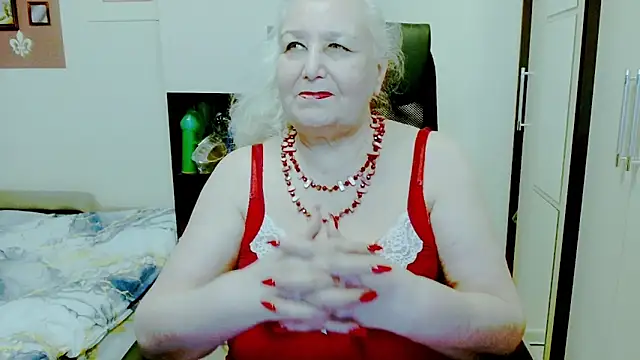 GrannyAlisa's Webcam Show