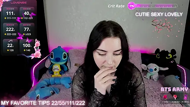 SemurMur élő XXX-chatje