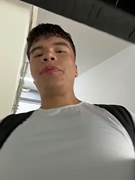 Logan_smith1 Live XXX-chat