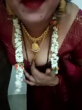 โชว์เว็บแคมของ Urmila_kannada_telugu
