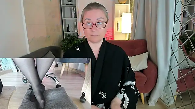 Alexandra_KindのライブXXXチャット