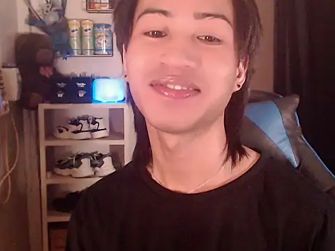 Erin_23's Webcam Show