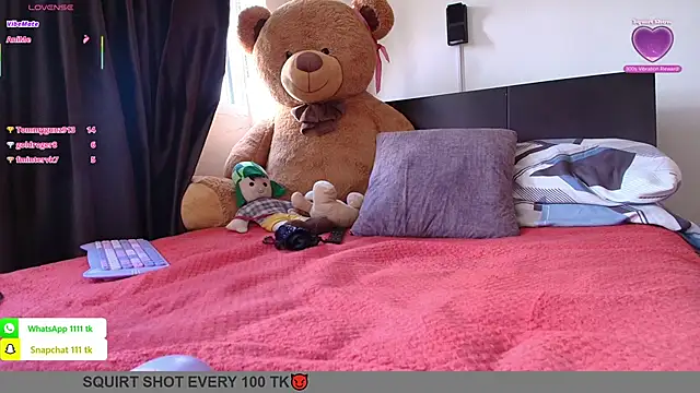 XXX chat uživo modela Samanntthaa__