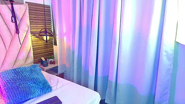 KimberlyFox_t 라이브 XXX 채팅