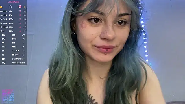 Emmibrilson লাইভ XXX চ্যাট