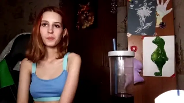 SirenFrost Live XXX-chat