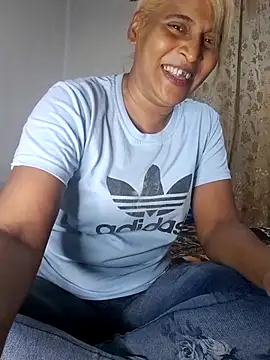 دردشة Goodgirlsue_77 الجنسية المباشرة