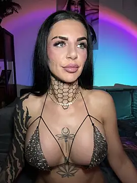 XXX chat uživo modela LexiCoco