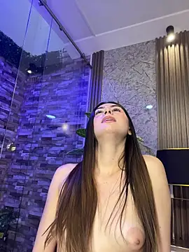 แชท XXX สดของ evelyn_hills