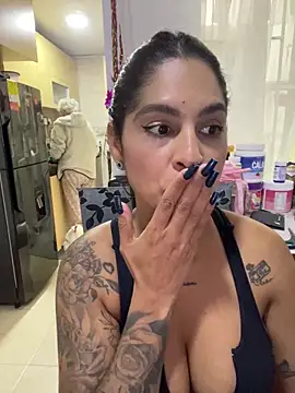 charlotte_stevenss_'s Webcam Show