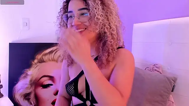 Charlotte11-11 live XXX chat