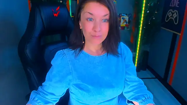 AnaMills Live XXX-Chat