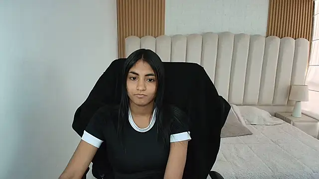 shaneelle Chat XXX in diretta