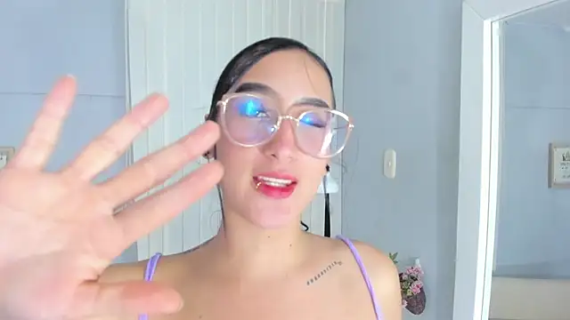 Demon_lala's Live XXX Chat