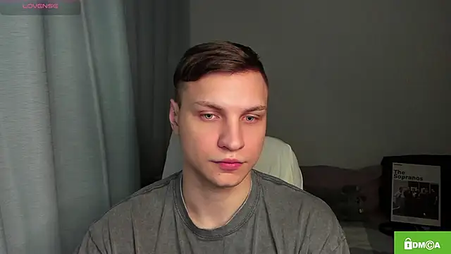 handsome_guy01 Adlı Modelin Canlı XXX Sohbeti