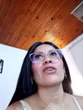 Tania_mature Live XXX-chat