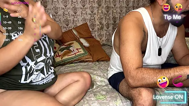 Chat +18 de Foxyfox_realsex ao vivo
