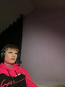 FemboyShow Live XXX-chat