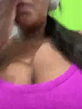 Show de Ninfetinha35 na webcam