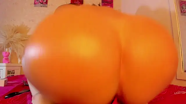 AMAIAA_LOVE Chat XXX in diretta