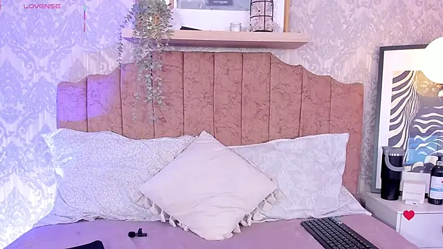 Anseru_ Adlı Modelin Canlı XXX Sohbeti