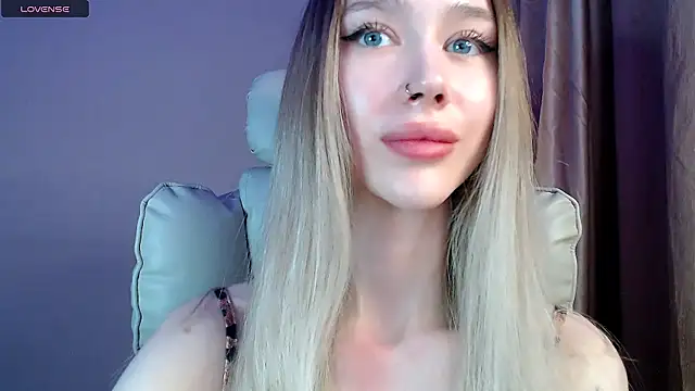 Des_ch Adlı Modelin Canlı XXX Sohbeti