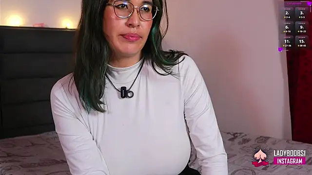 kathieandpovcock1 Chat XXX in diretta
