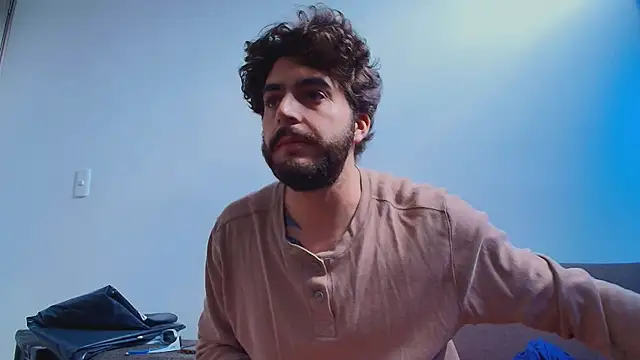 Chat XXX en directo de thomas_gun