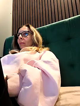 SukyGirl live XXX chat