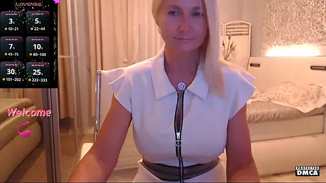 DiaDea-'s Live XXX Chat