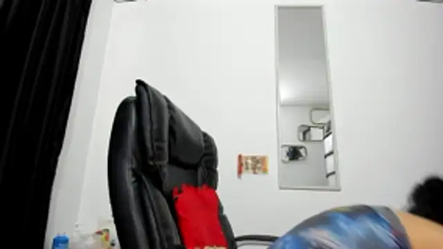 Chatroom XXX en direct de Aries_Mature