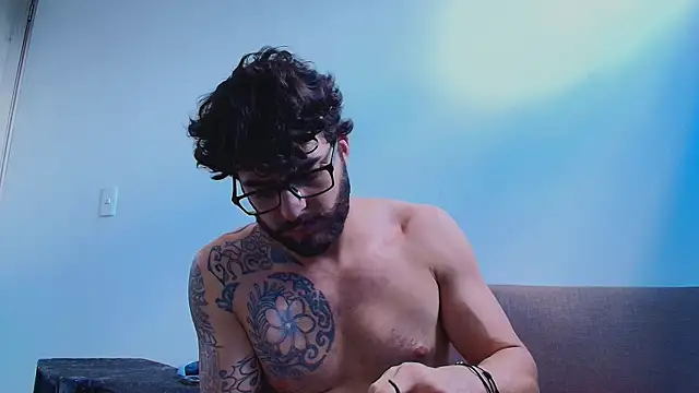 thomas_gun – Naživo XXX chat